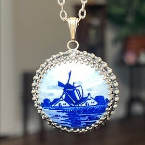 Vintage Dutch Blue & White Windmill Porcelain Silver Plated Pendant Necklace